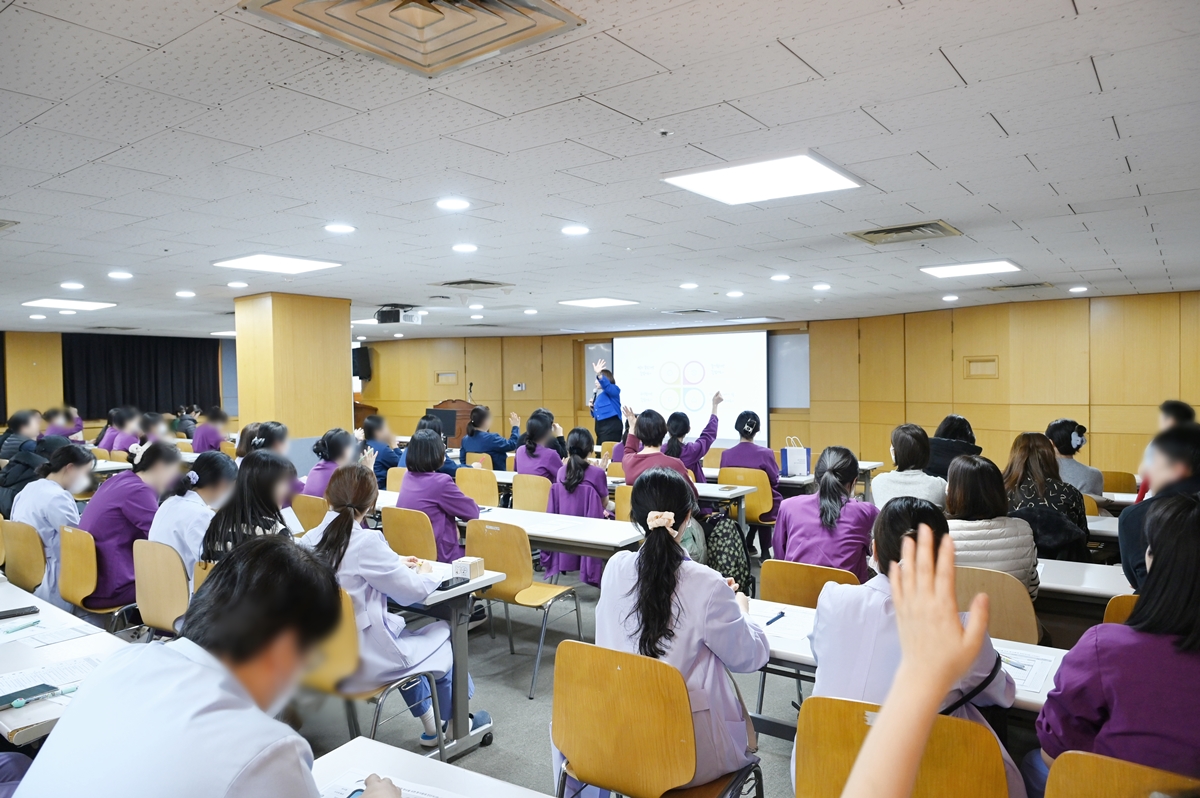 전 직원 대상 환자경험 향상 교육 실시